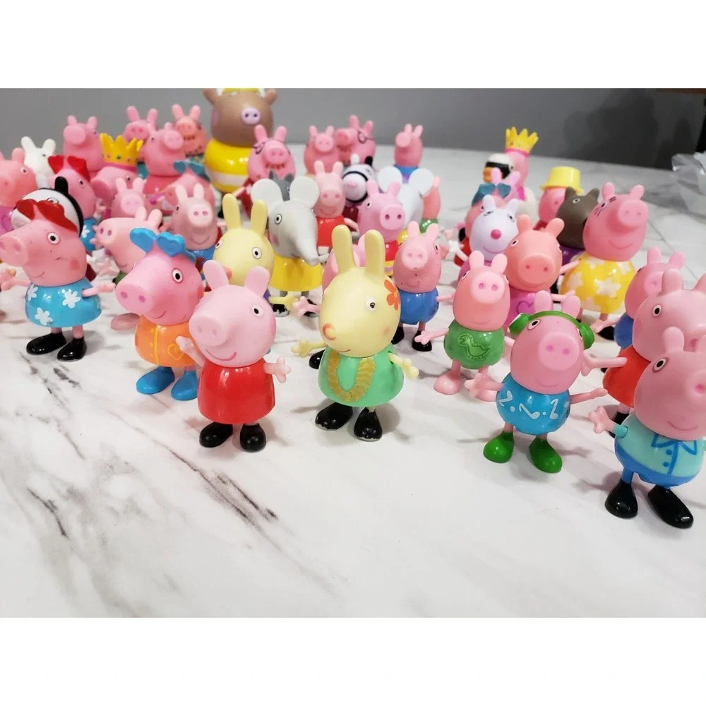 Lot 40+ Peppa Pig Family Friends Figures Bundle Mummy Daddy Grandma George #3